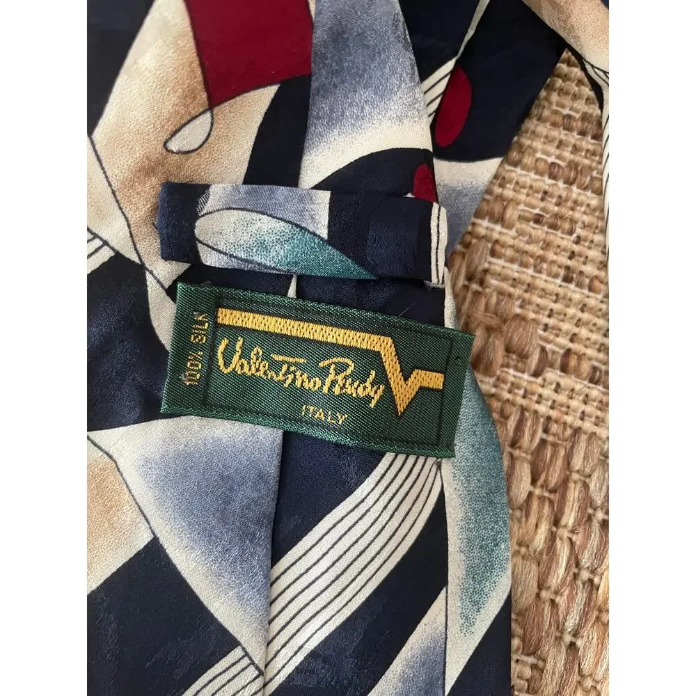 Vintage Valentino Rudy 100% Silk Tie 56